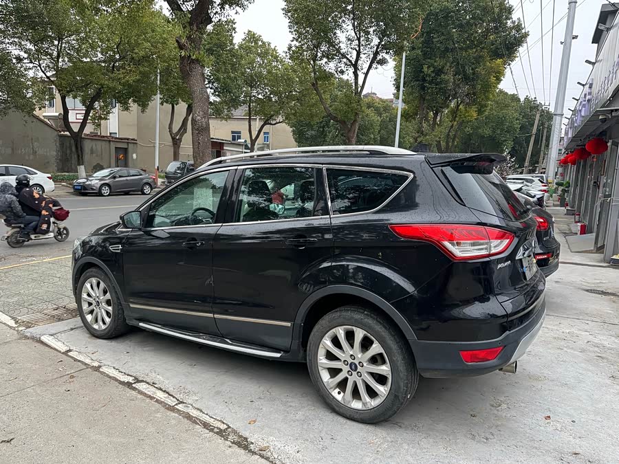 Ford Kuga 2013