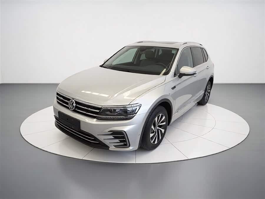 Volkswagen Tiguan L Plug-In Hybrid 2020