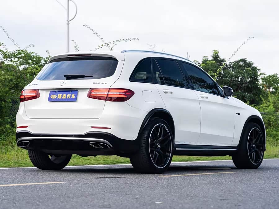 Mercedes-Benz GLC AMG 2020 — фото 11