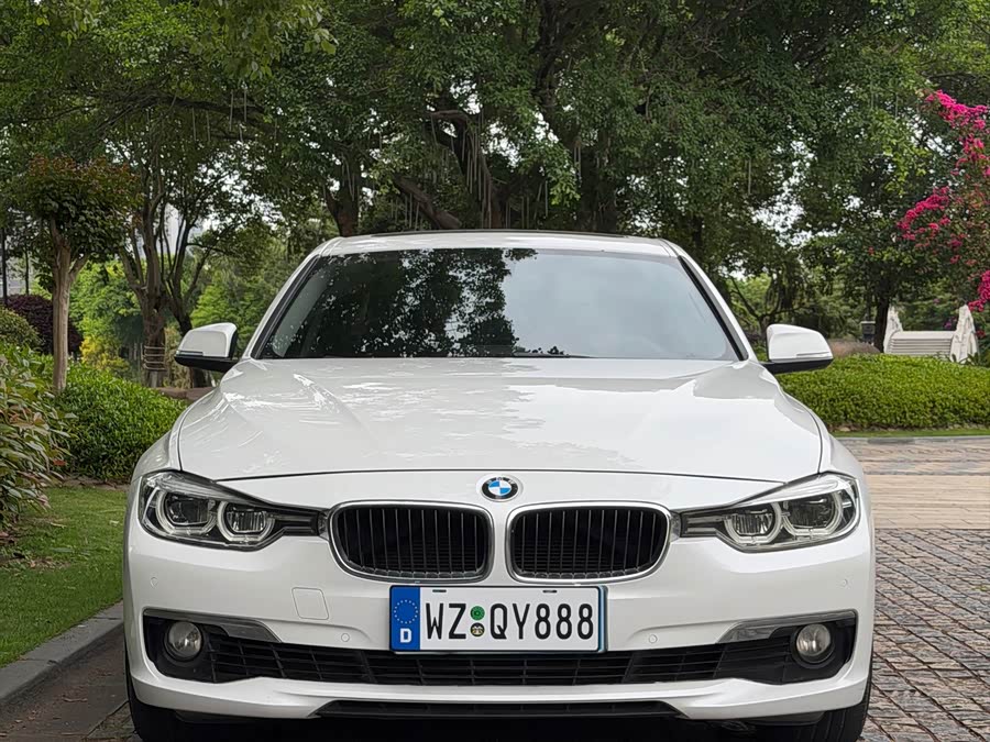 BMW 3 Series 2017
