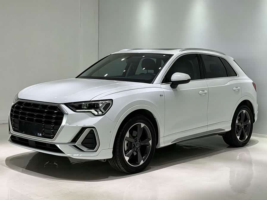 Audi Q3 2022