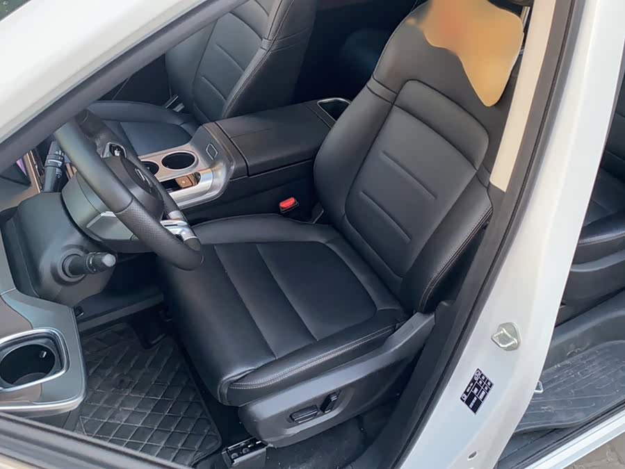 GAC Trumpchi E8 PHEV 2024 — фото 11