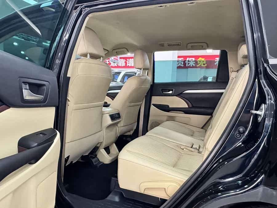 Toyota Highlander 2015