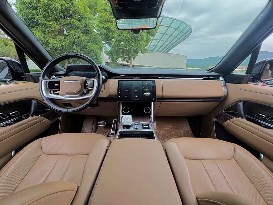 Land Rover Range Rover 2023 — фото 14