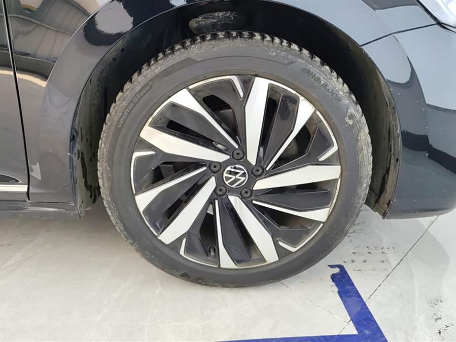 Volkswagen Passat 2023