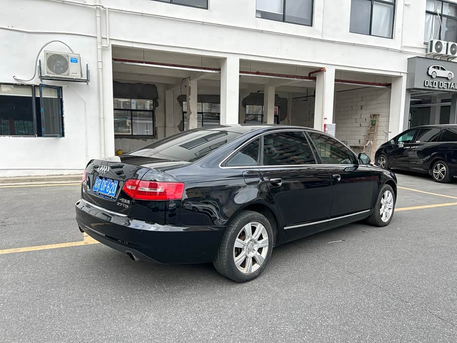 Audi A6L 2010