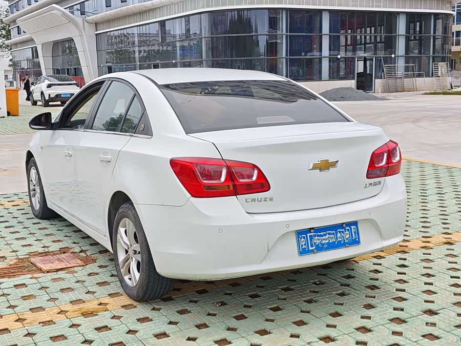 Chevrolet Cruze 2015