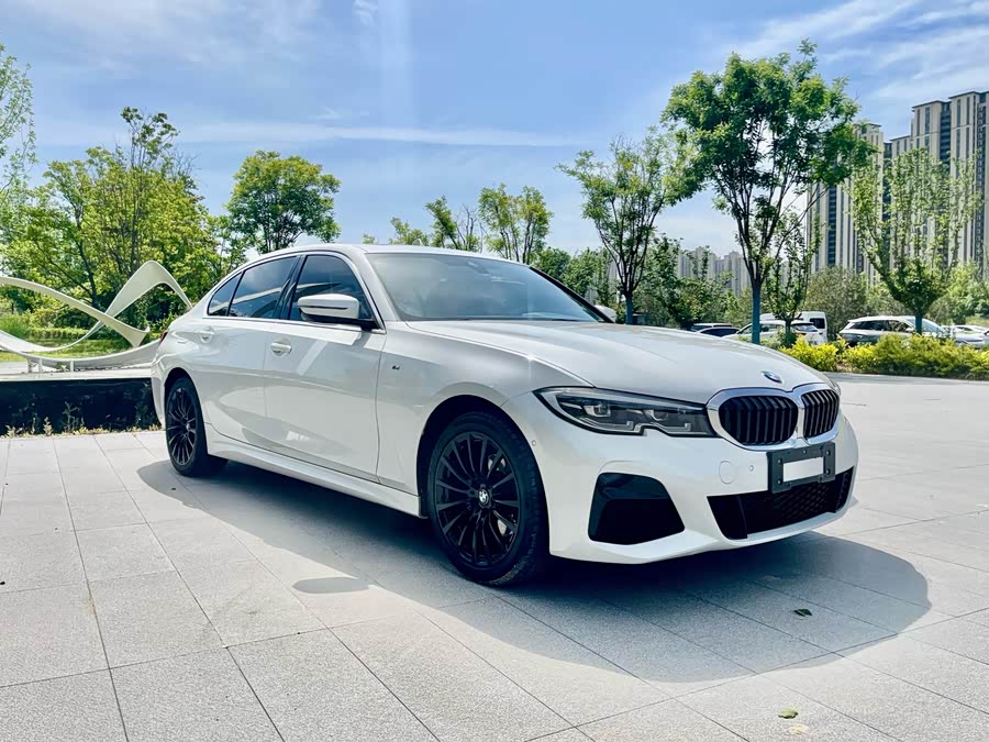 BMW 3 Series 2021