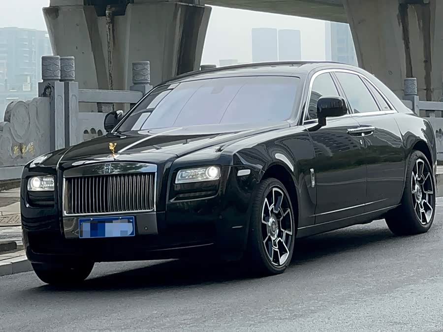 Rolls-Royce Ghost 2010
