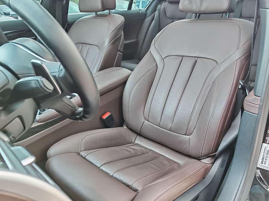 BMW 7 Series 2018 — фото 14