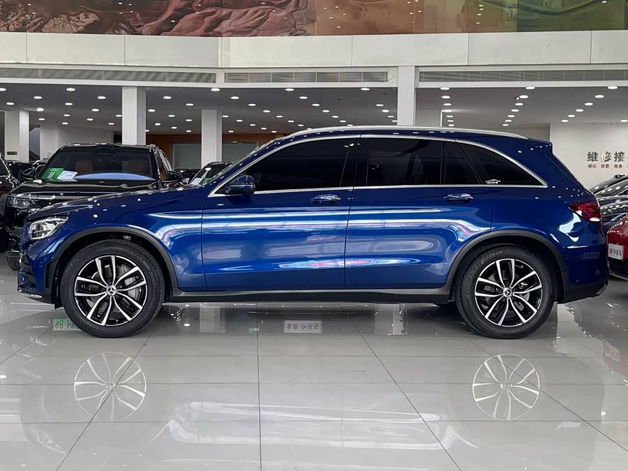 Mercedes-Benz GLC 2021 — фото 11