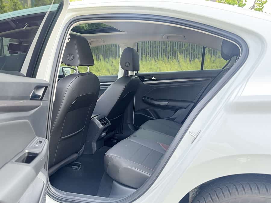 Volkswagen Bora 2021