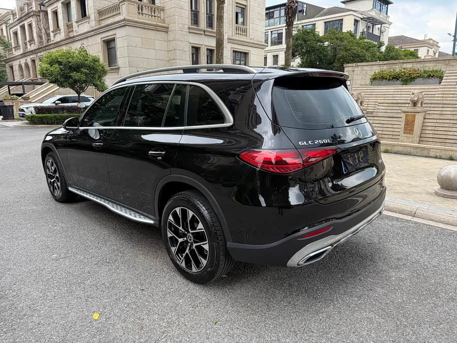 Mercedes-Benz GLC 2024