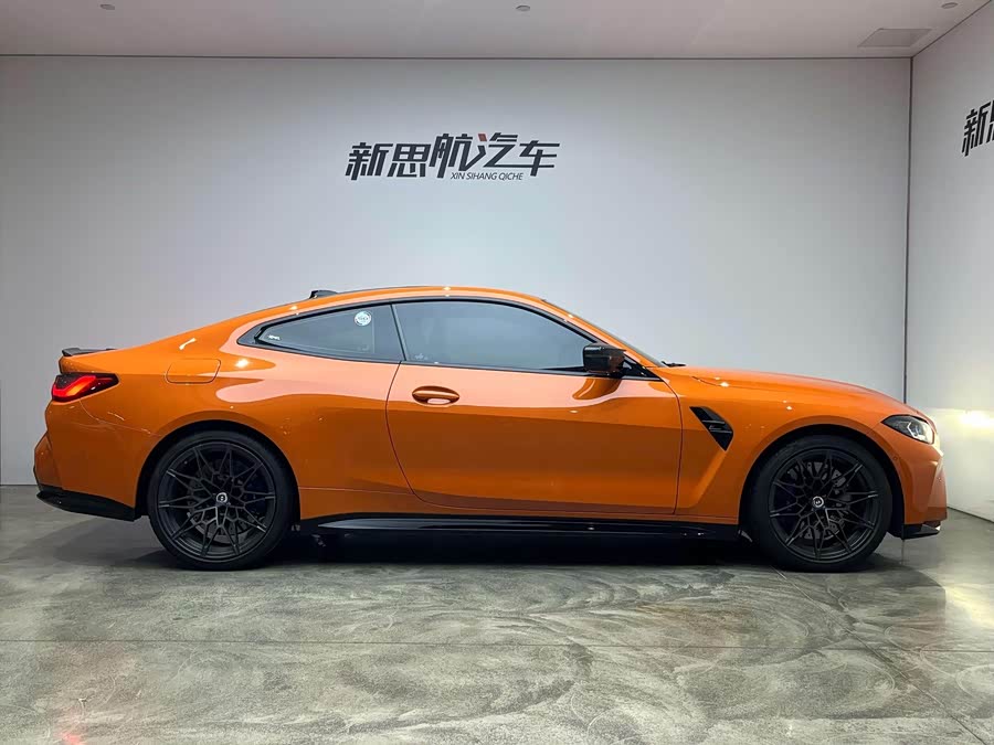 BMW M4 2022