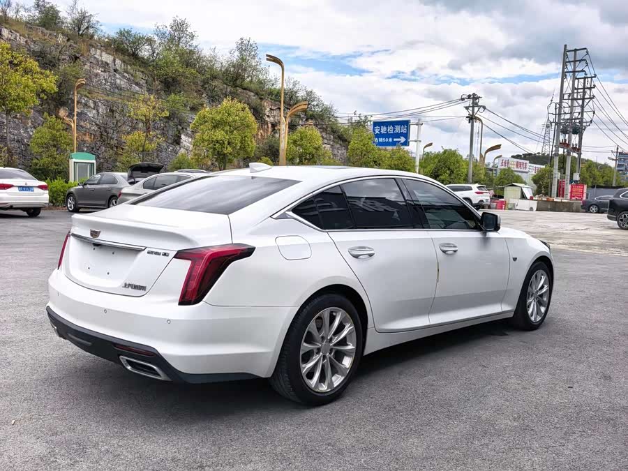 Cadillac CT5 2021 — фото 19