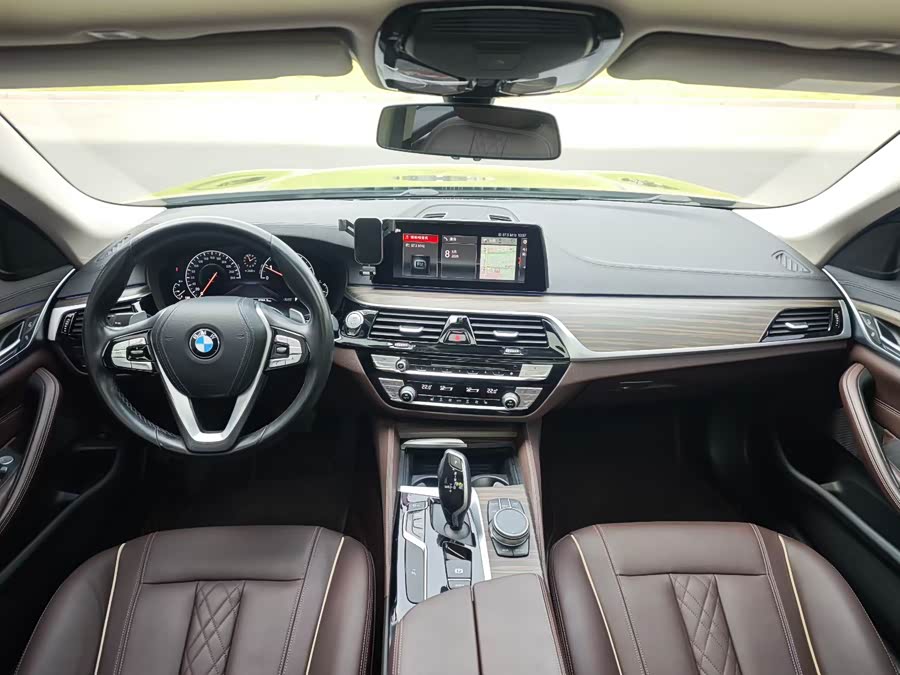BMW 5 Series 2019