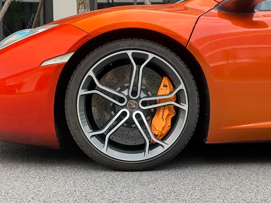 McLaren 12C 2013 — фото 10
