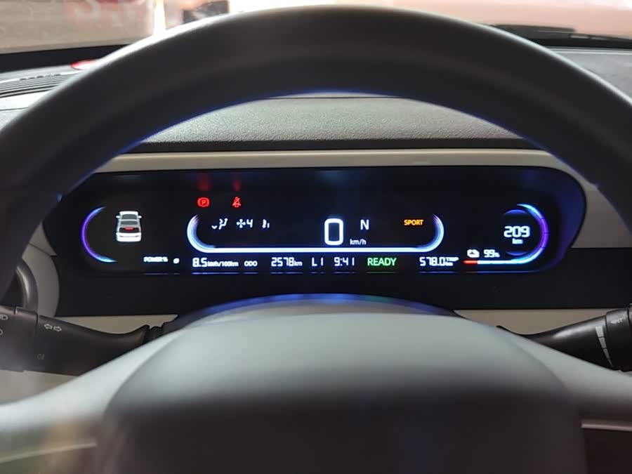 Geely Galaxy Panda 2025 — фото 12