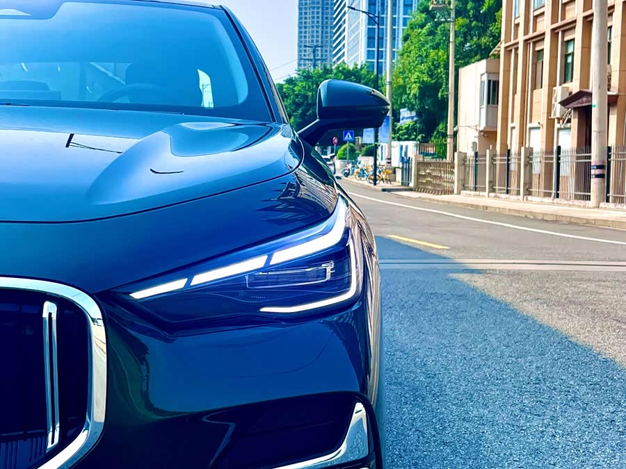 Geely Emgrand 2026