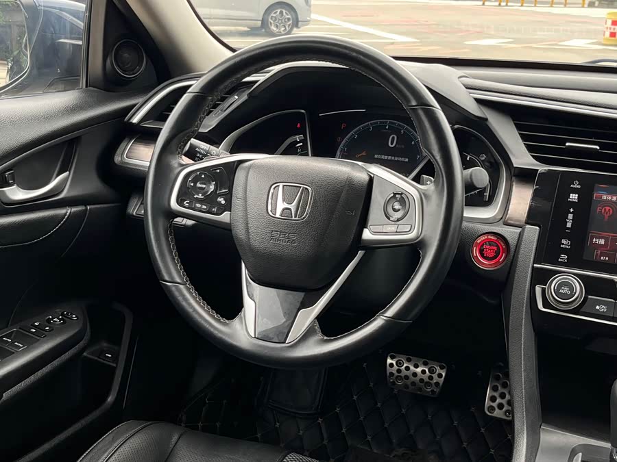 Honda Civic 2019 — фото 13