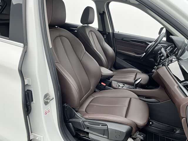 BMW X1 2021 — фото 10
