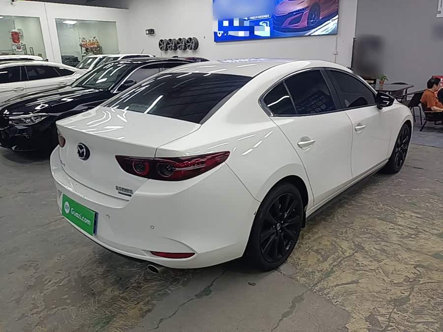 Mazda 3 Angkesela 2023