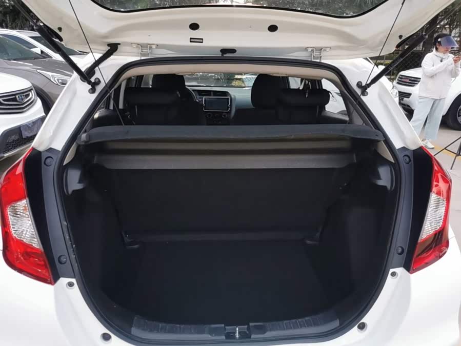 Honda Fit 2018 — фото 19
