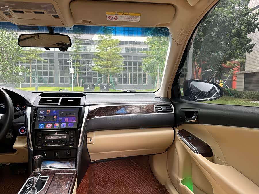 Toyota Camry 2016 — фото 17