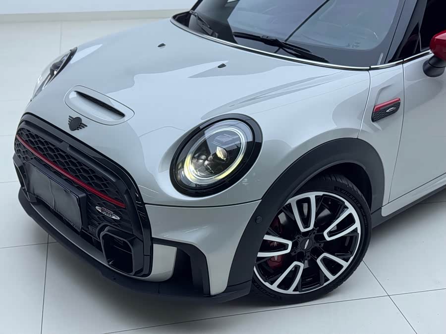 MINI JCW 2022