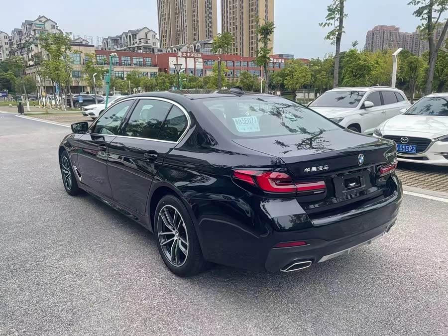 BMW 5 Series 2022
