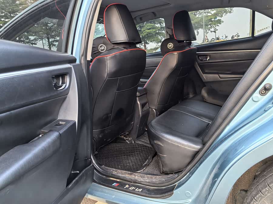 Toyota Corolla 2017 — фото 11