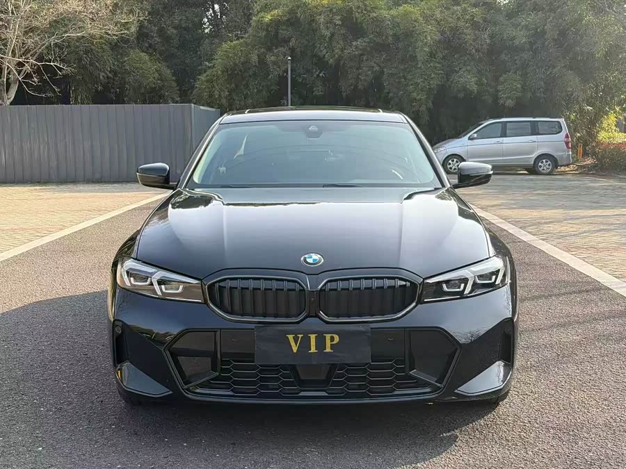 BMW 3 Series 2025