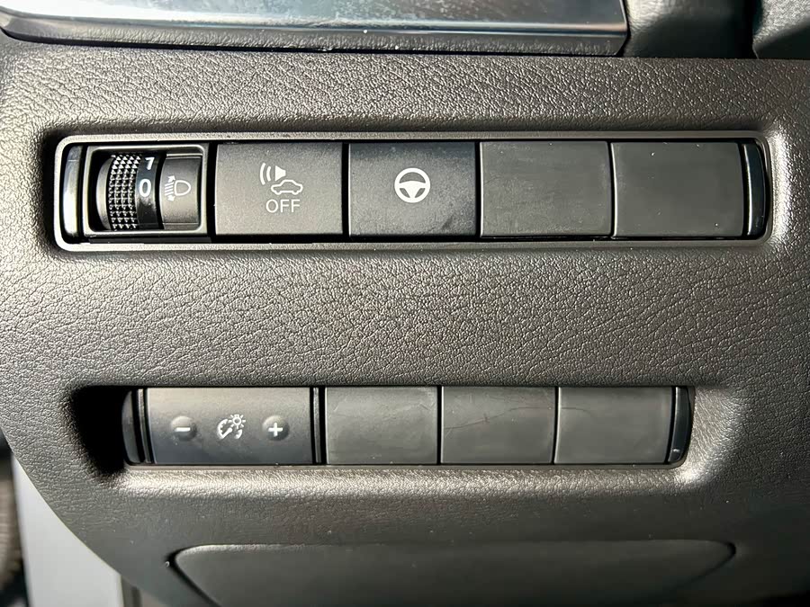 Nissan X-Trail 2023 — фото 19