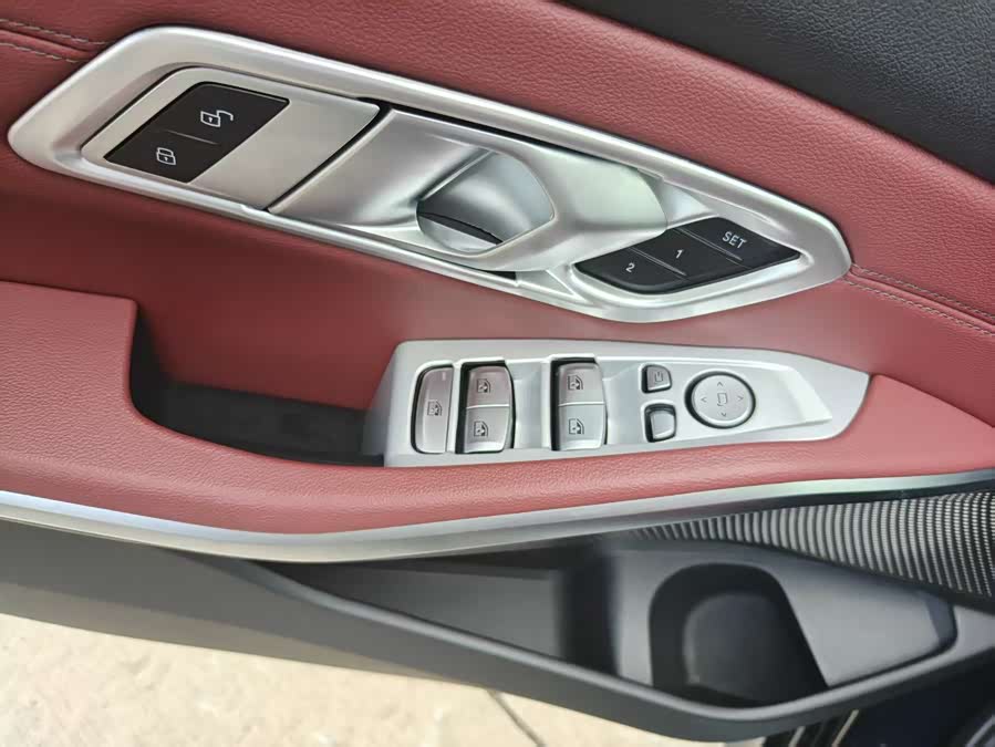 BMW 3 Series 2023 — фото 18