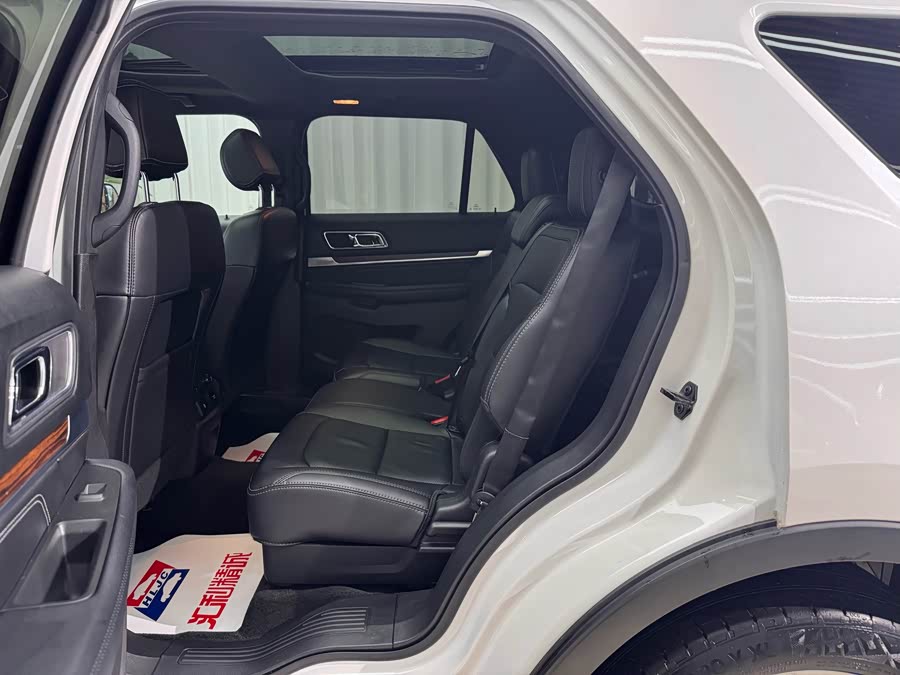 Ford Explorer 2017
