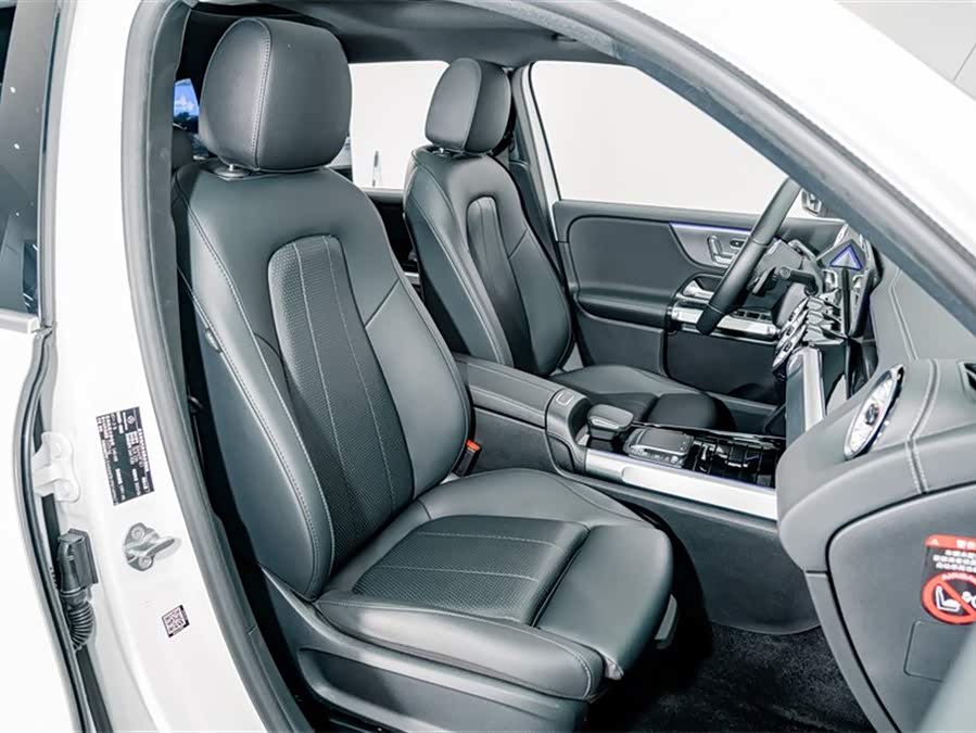 Mercedes-Benz GLB 2023 — фото 18