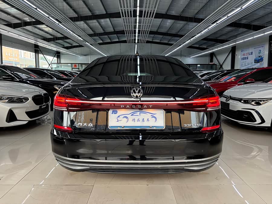 Volkswagen Passat 2024