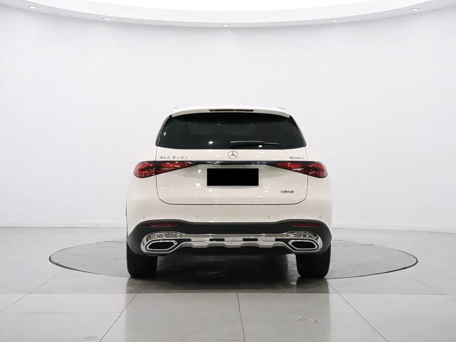 Mercedes-Benz GLC 2023