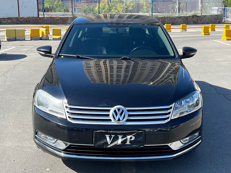 Volkswagen Magotan 2013