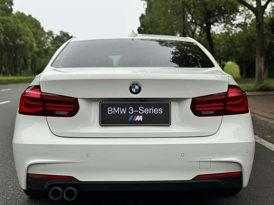BMW 3 Series 2019 — фото 8