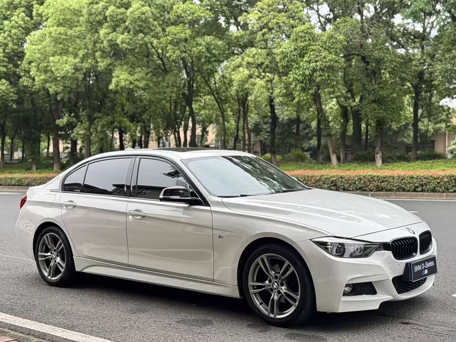 BMW 3 Series 2019