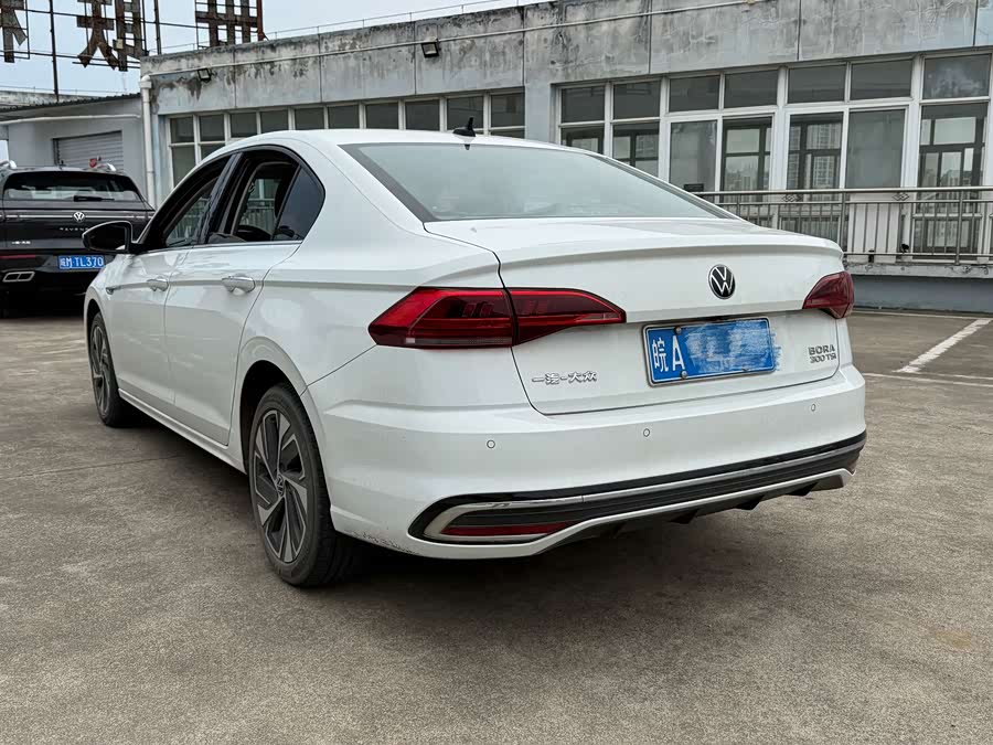 Volkswagen Bora 2023