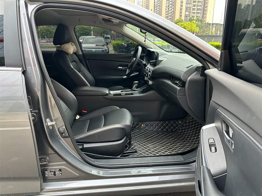 Nissan Sylphy 2022 — фото 11