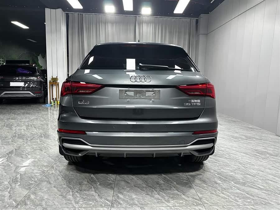 Audi Q3 2023