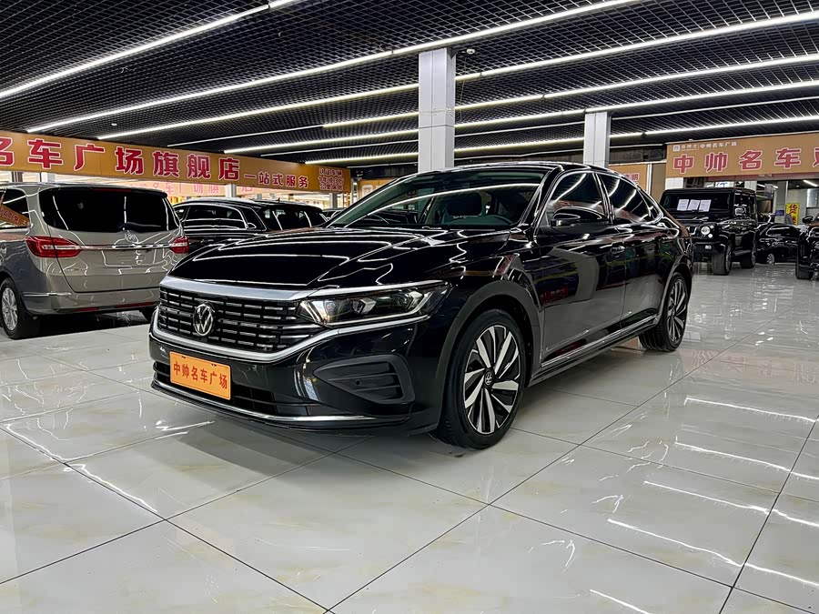 Volkswagen Passat 2024