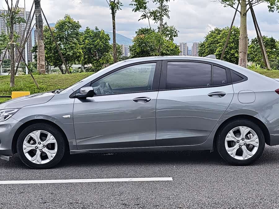 Chevrolet Cavalier 2020 — фото 11