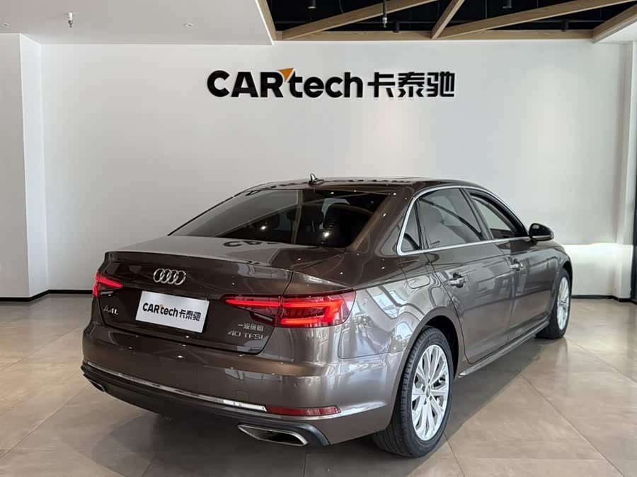 Audi A4L 2018