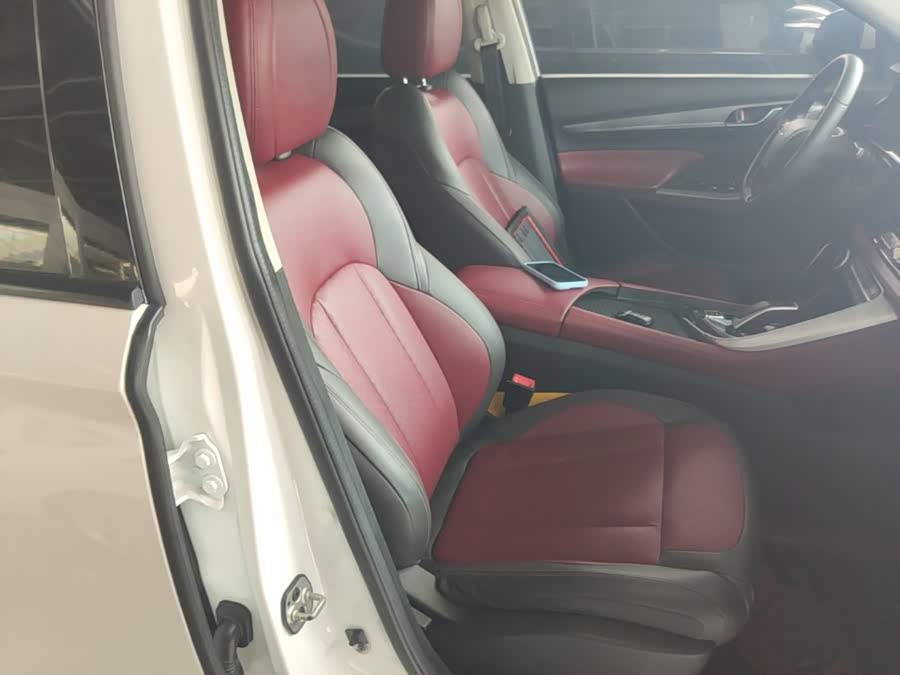 Dongfeng Fengshen AX7 2021 — фото 25