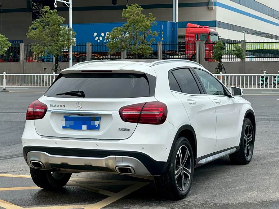 Mercedes-Benz GLA 2018 — фото 9