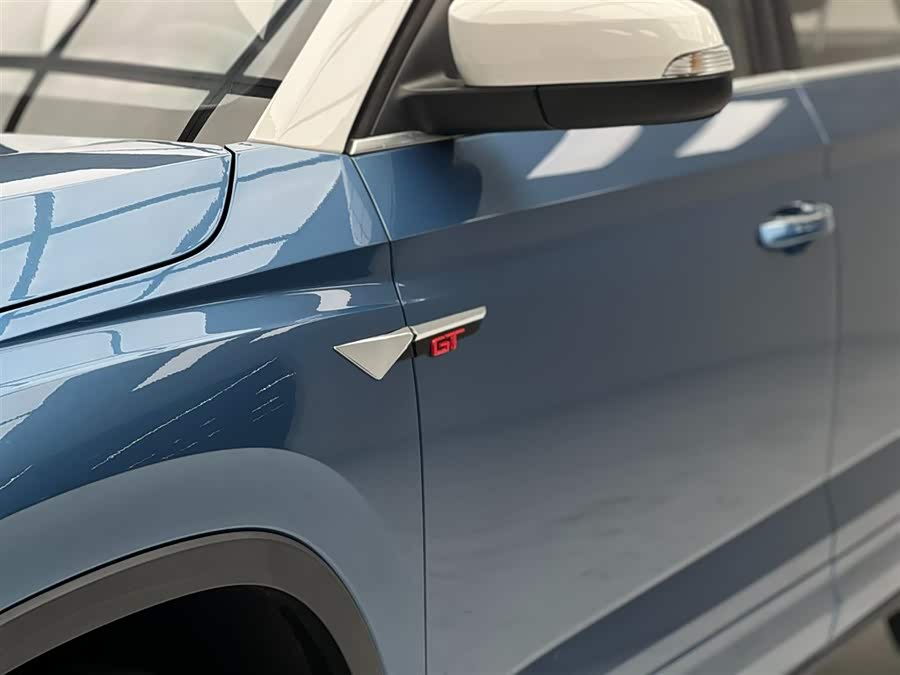 Skoda Kamiq 2020 — фото 12